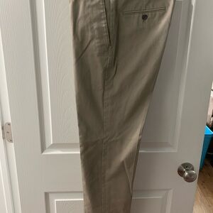Dockers Khakis Slim Tapered Levi’s Men W33 L32